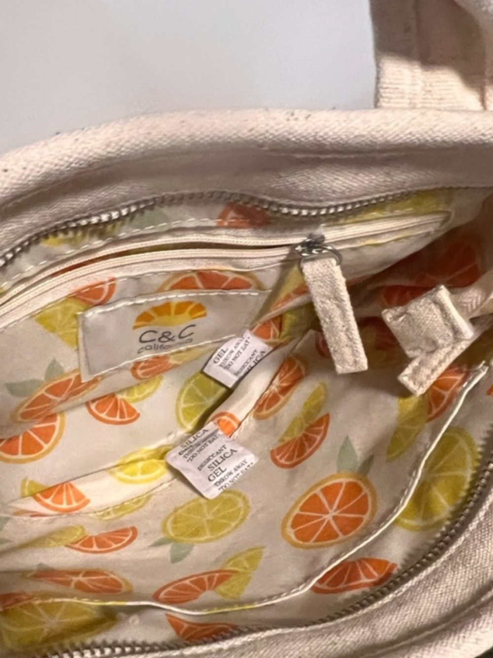 C&C California NWOT Aperol "Spritz" Tote Bag With Orange Slice Charm Pouch Viral - Picture 7 of 10